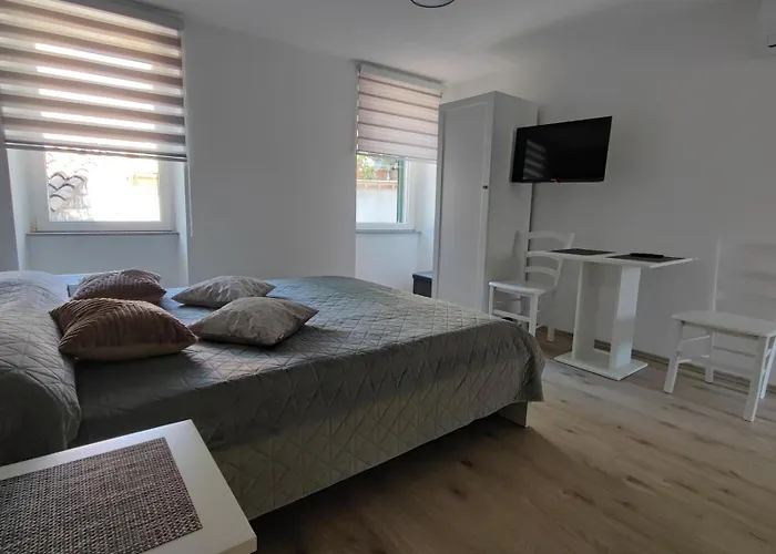 Rooms Grga